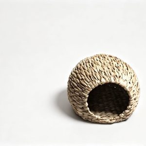 Natural Hand-Woven Cat Cave Bed | Breathable Straw Pet Hideout for Cats & Small Dogs